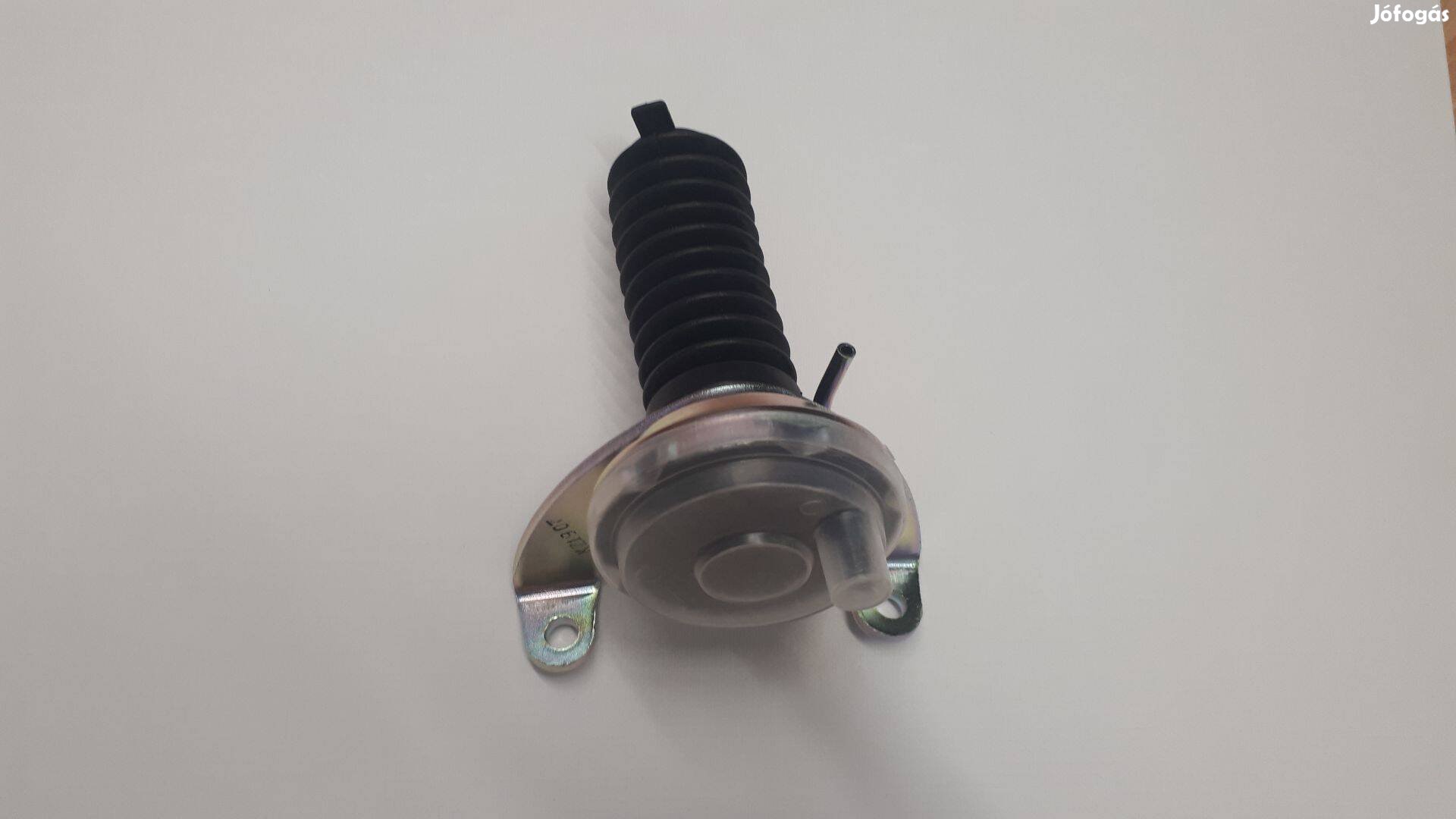 Mitsubishi L200 1996-2005 Első hajtáskapcsoló vákumdob