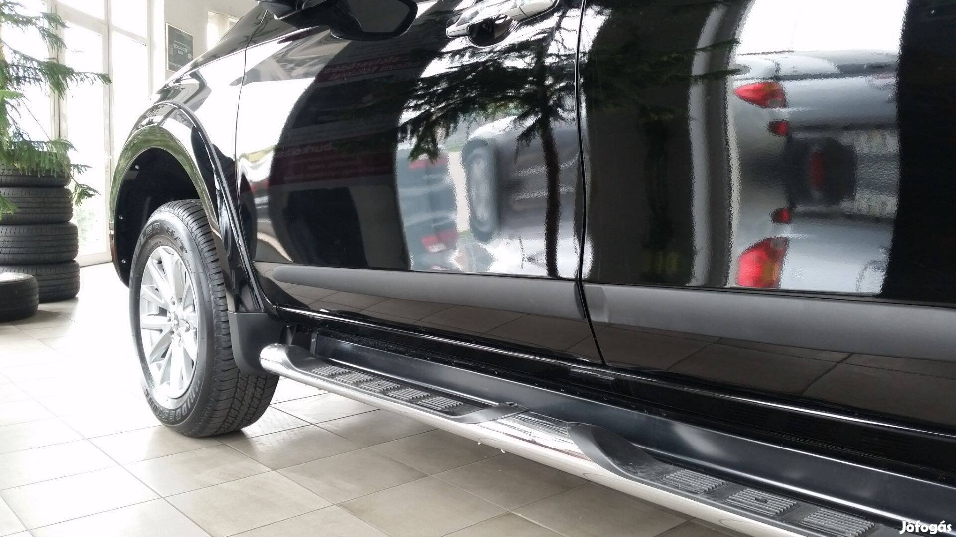 Mitsubishi L200 2016- Ajtóvédő Díszléc