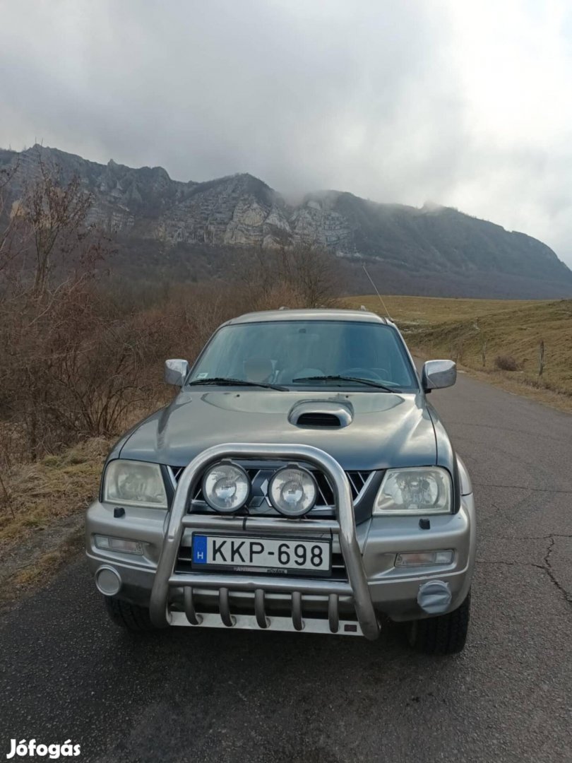 Mitsubishi L200 2,5 GLS 4WD, 2006. Évjárat eladó, friss műszakival. 