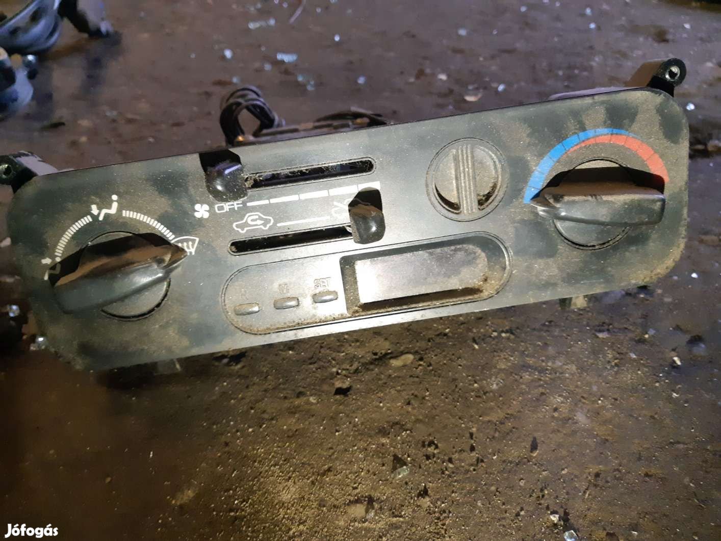 Mitsubishi L200 98-05 Fűtéskapcsoló