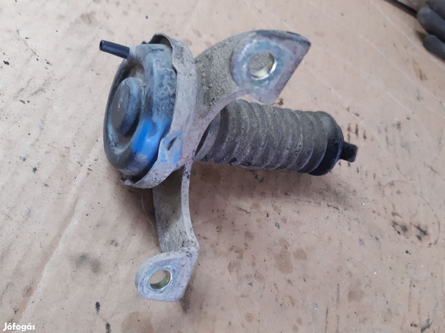 Mitsubishi L200 98-05 Hajtáskapcsoló Szelep