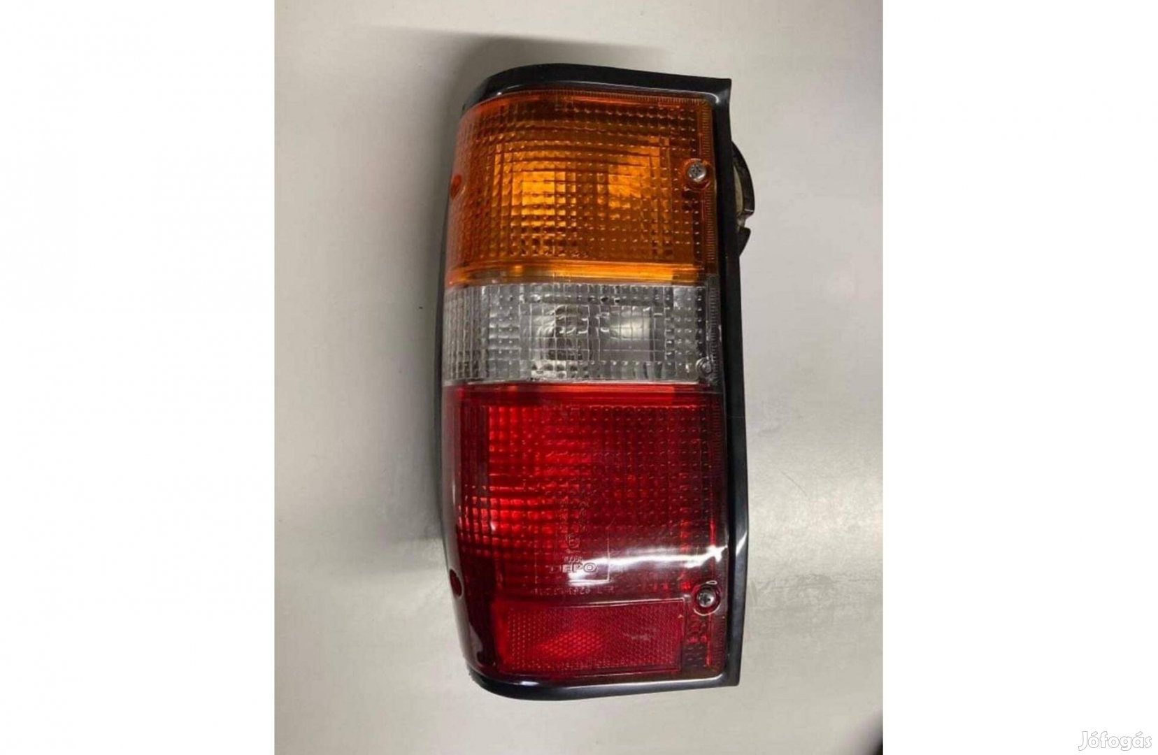 Mitsubishi L200 lámpa. Új