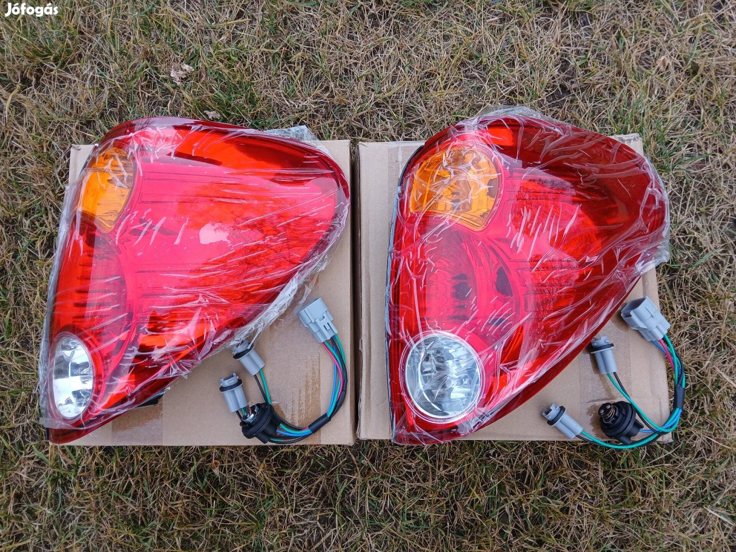 Mitsubishi L200 új utángyártott jobb hátsó lámpa