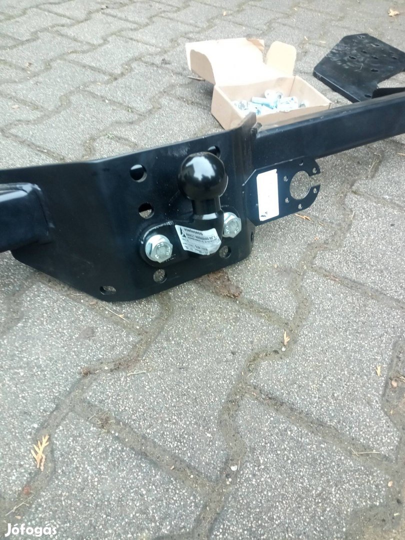 Mitsubishi L200 vonóhorog új eladó!