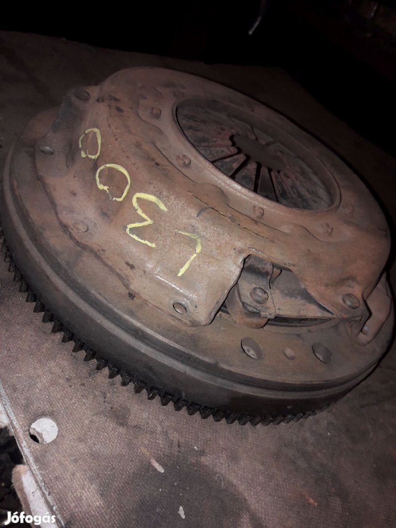 Mitsubishi L300 Kuplung Szett Egytömegű Lendkerék