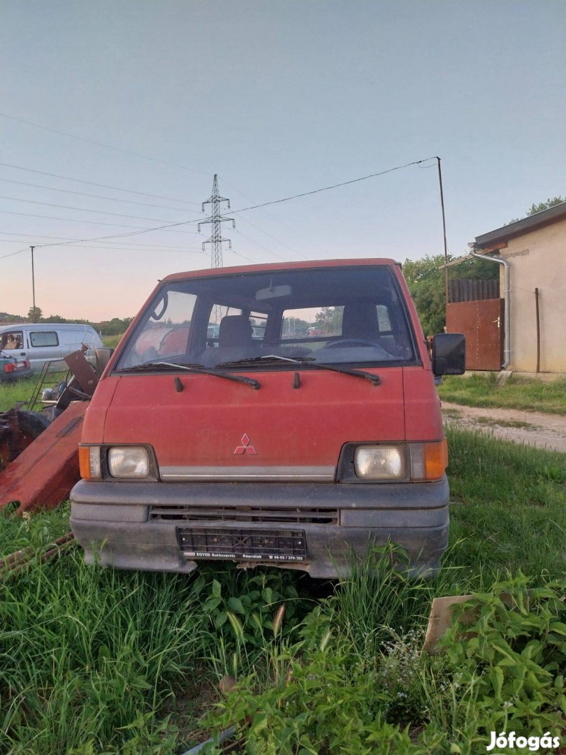 Mitsubishi L300 alkatrészek eladó