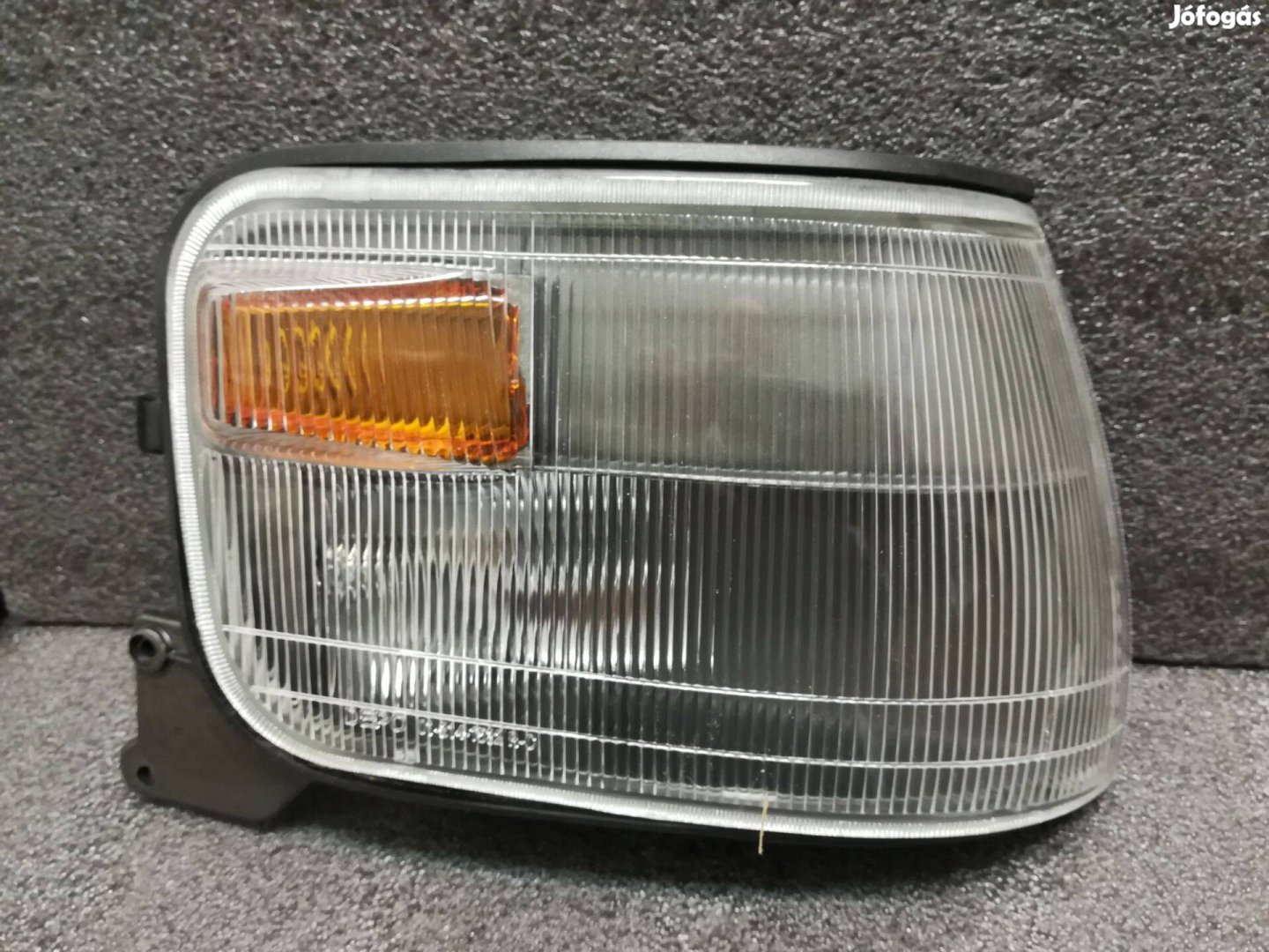 Mitsubishi L300 villogó-helyzetjelző jobb 1992 -> 1995 (4WD) kpl