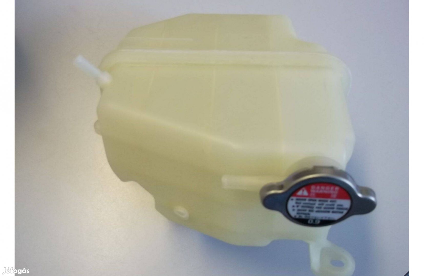 Mitsubishi L400 1995-2005 Kiegyenlítő tartály