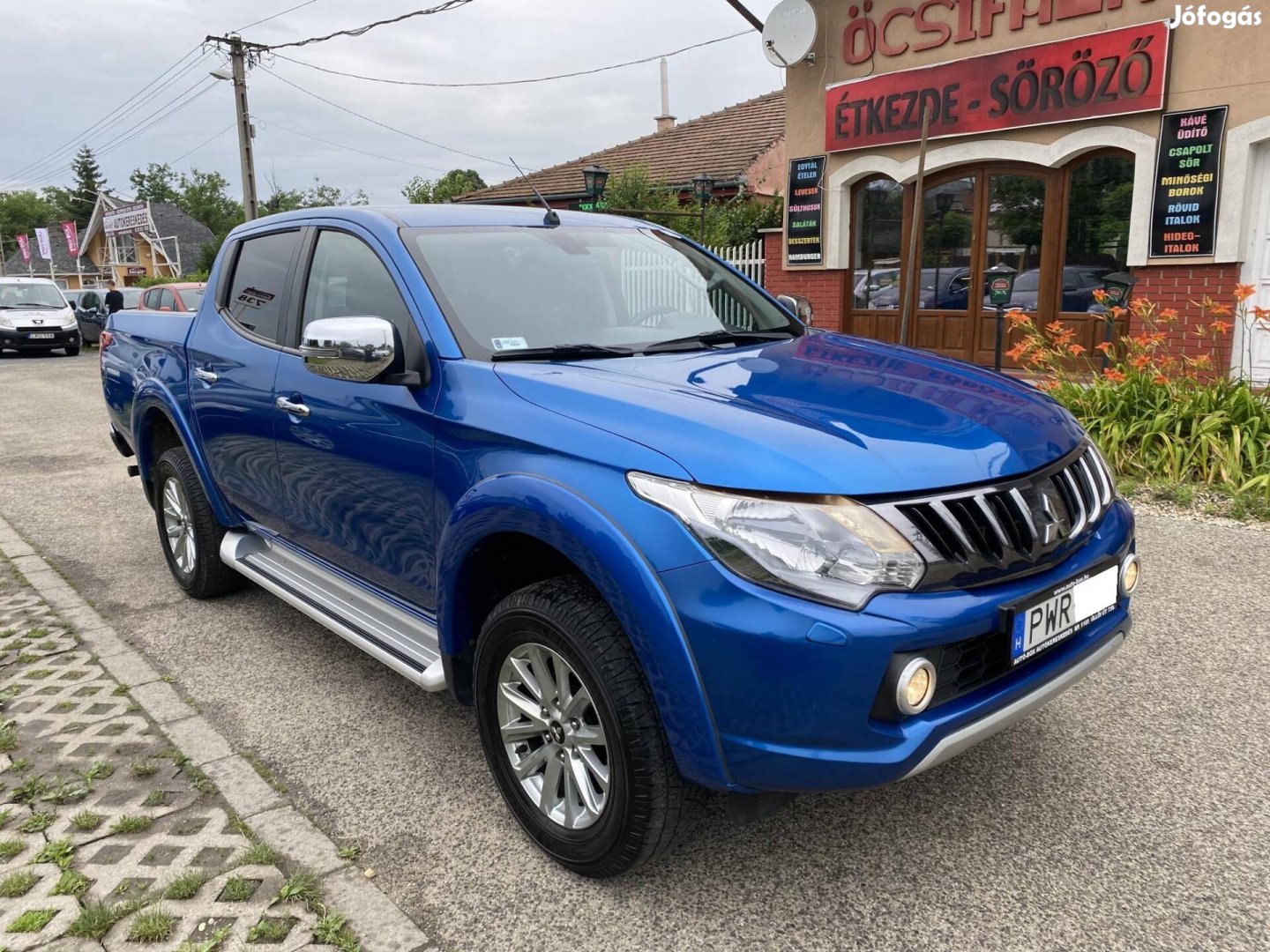 Mitsubishi L 200 2.4 DI-D Instyle Navi EURO6 Ma...