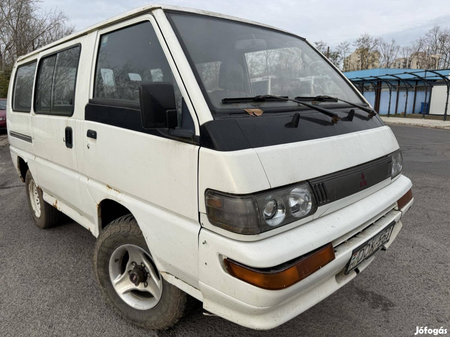 Mitsubishi L 300 2.5 TD Bus 4WD