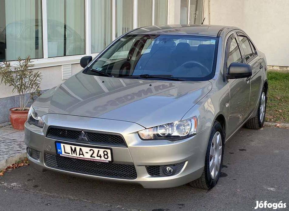 Mitsubishi Lancer 1.5 Inform Magyarországi - Ki...