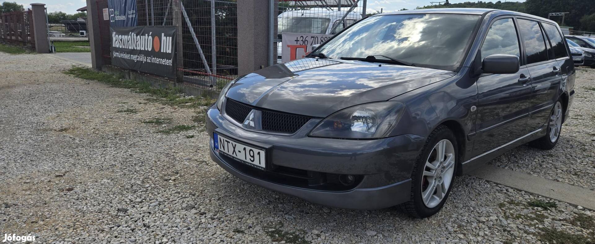 Mitsubishi Lancer 1.6 Invite ACC Vonóhorog