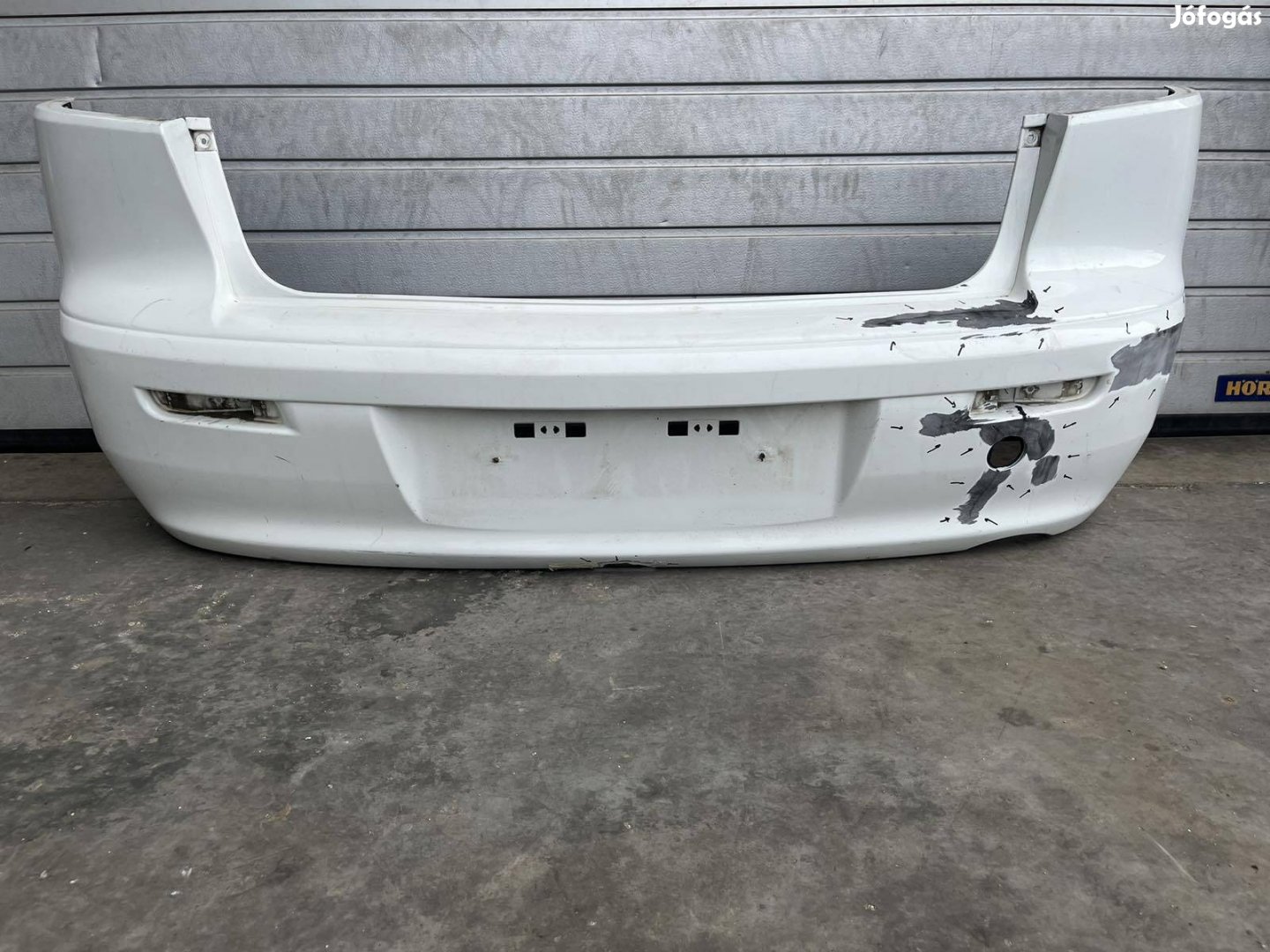 Mitsubishi Lancer 9.gen sedan hátsó lökhárító lökő 2007-2017 6410A747
