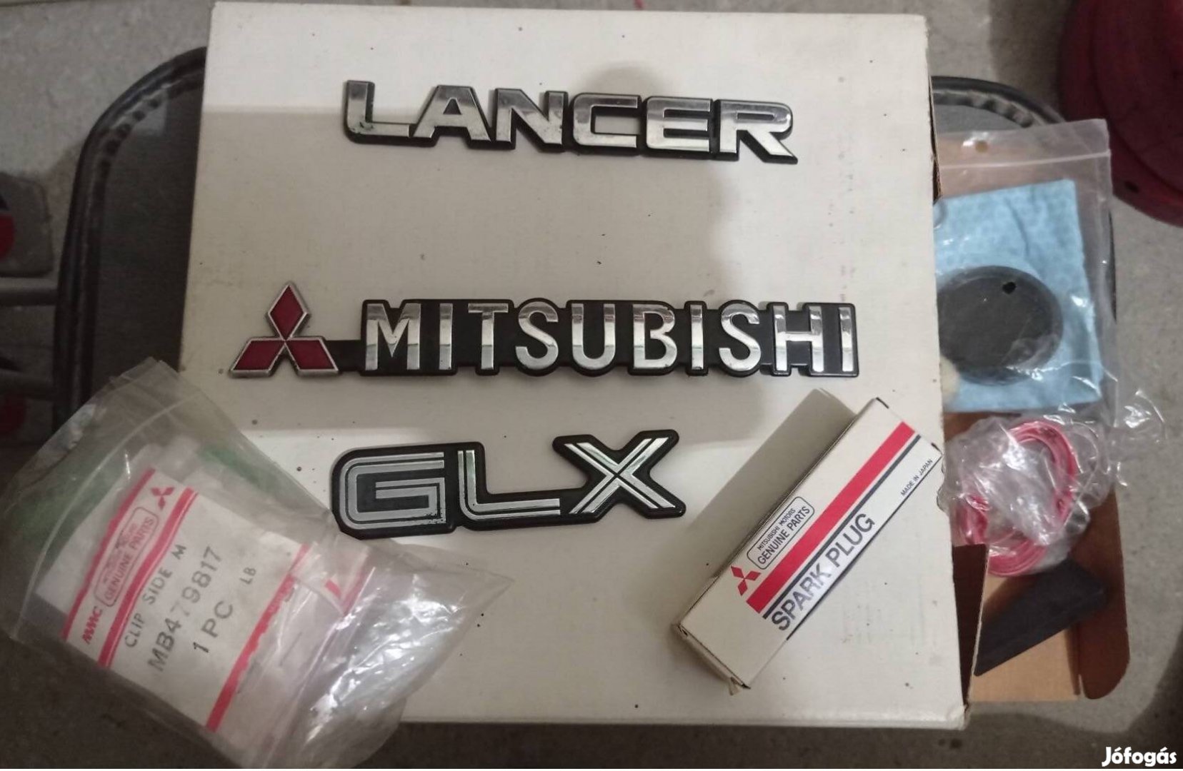 Mitsubishi Lancer Glx embléma