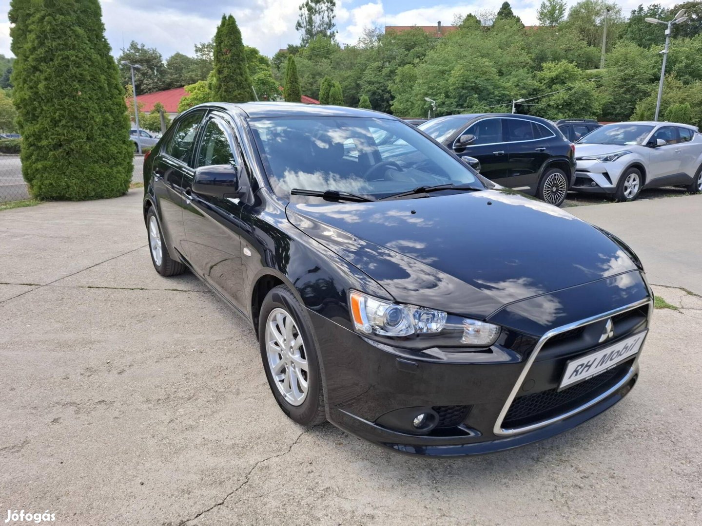 Mitsubishi Lancer Sportback 1.6 Invite Xenon.ül...