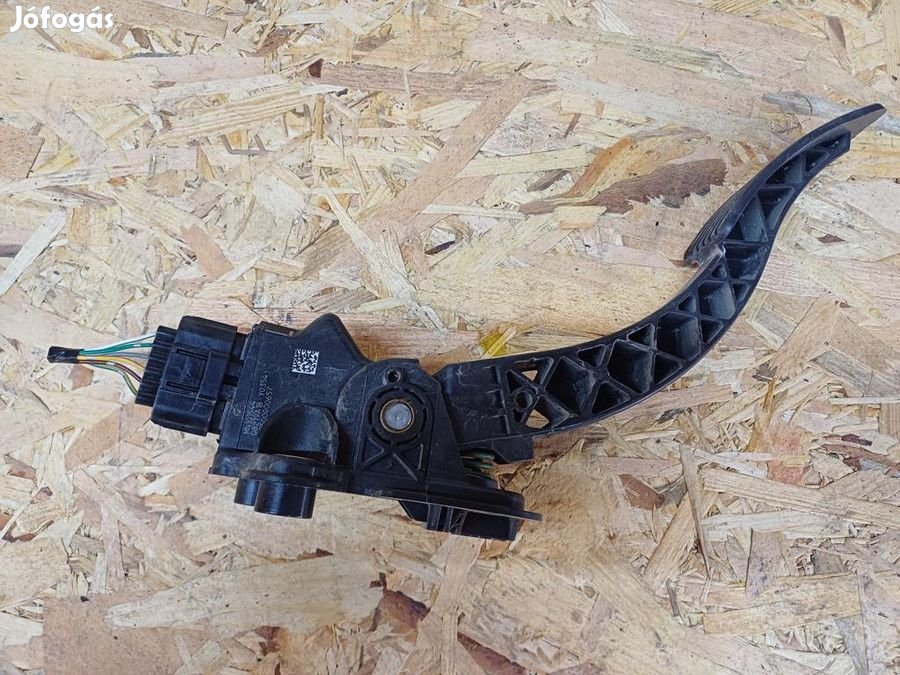 Mitsubishi Lancer VIII 2008-2017 1.8 Benzines Gázpedál