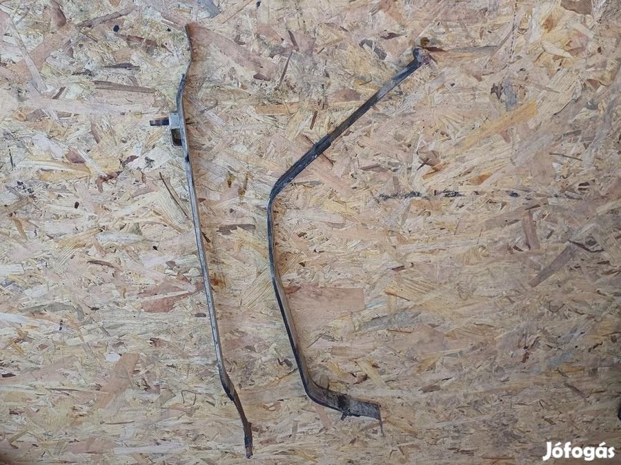 Mitsubishi Lancer VIII 2008-2017 Üzemanyagtank Tartó