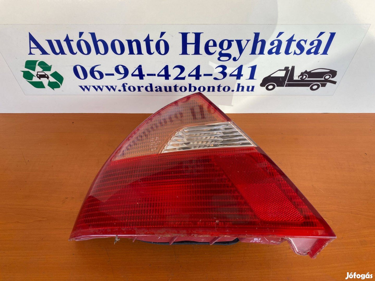 Mitsubishi Lancer V lépcsőshátú bal hátsó lámpa