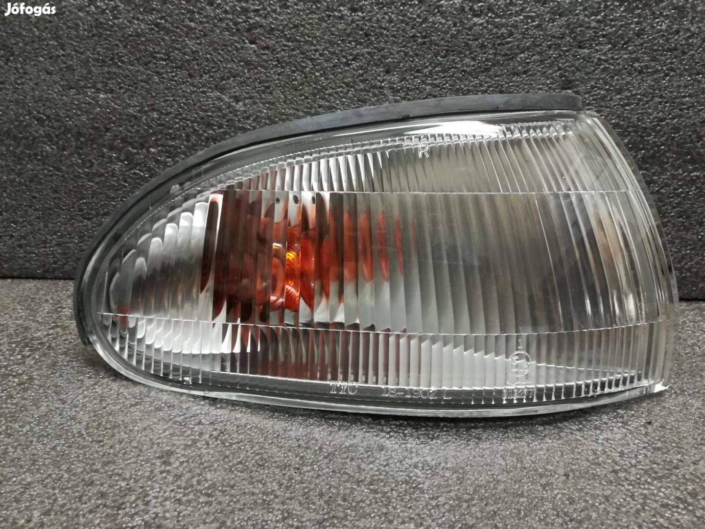 Mitsubishi Lanser villogó jobb 1992 -> 1996 (f)