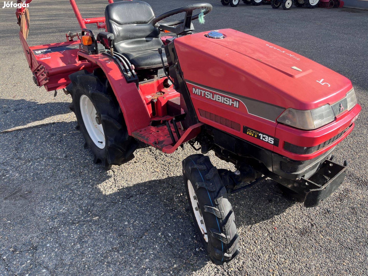 Mitsubishi MT135 használt japán kistraktor