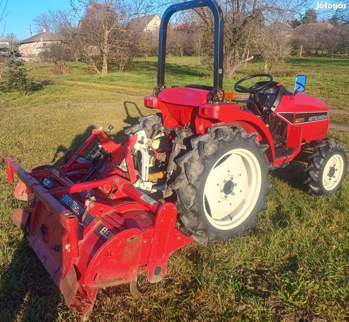 Mitsubishi MT205 japán traktor 20 le