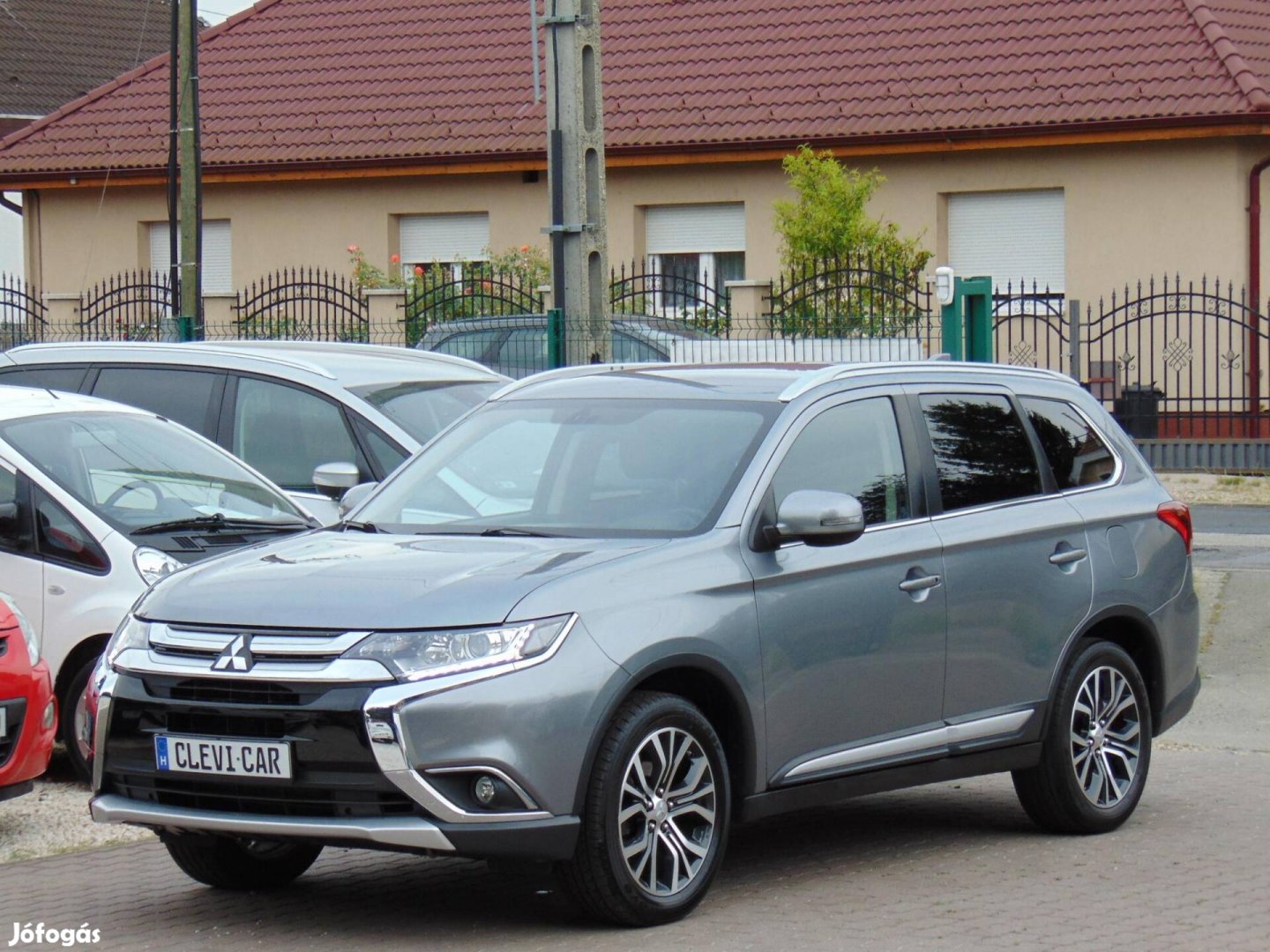 Mitsubishi Outlander 2.0 Mivec Elegance Automat...