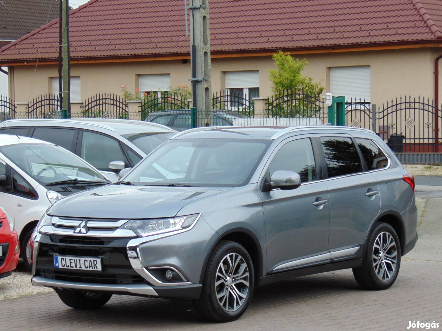 Mitsubishi Outlander 2.0 Mivec Elegance Automat...