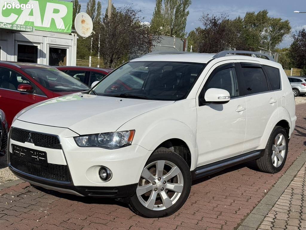 Mitsubishi Outlander 2.0 Mivec Intense Plus 2WD...