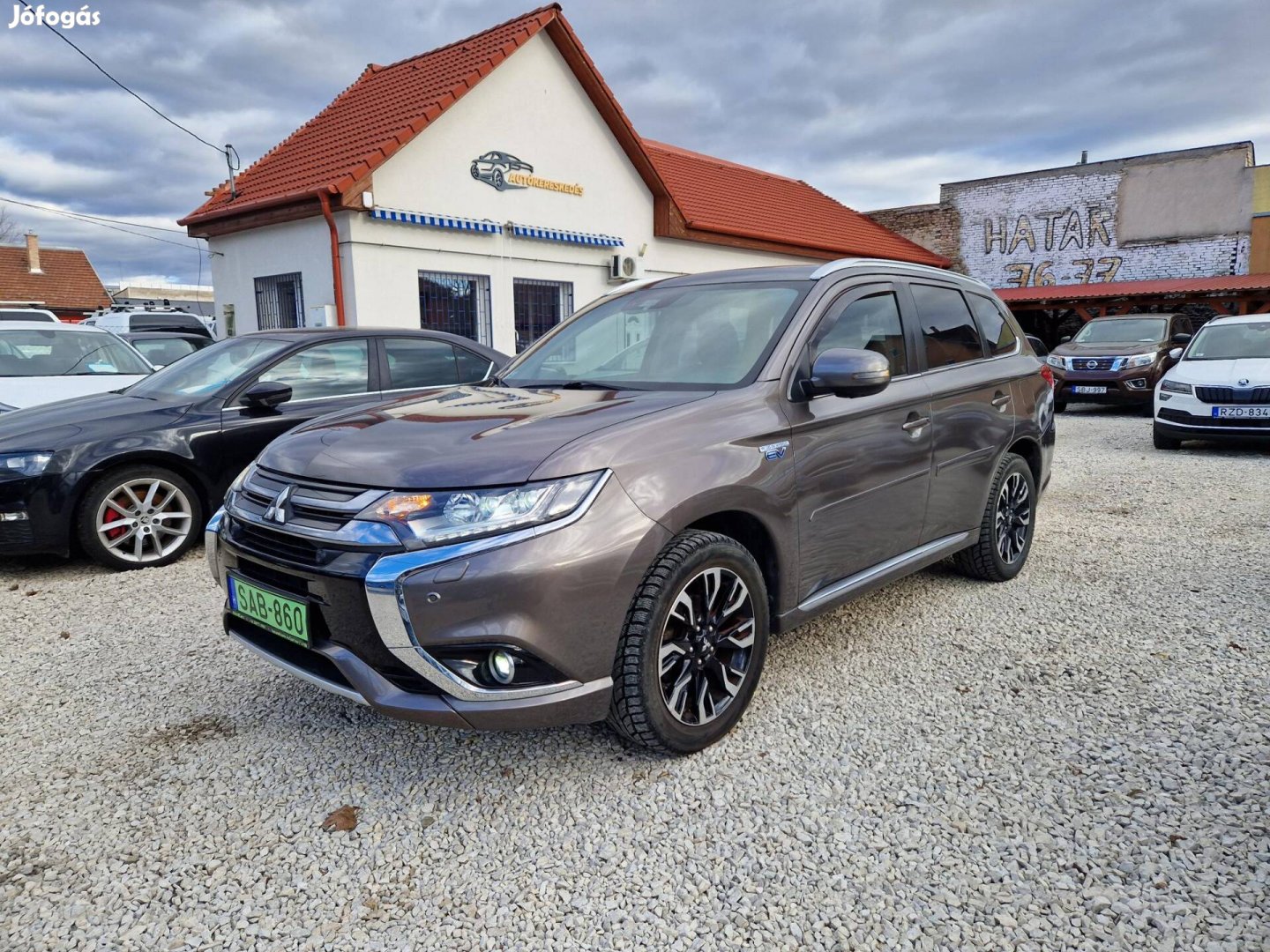Mitsubishi Outlander 2.0 Phev Instyle Navi 4WD...