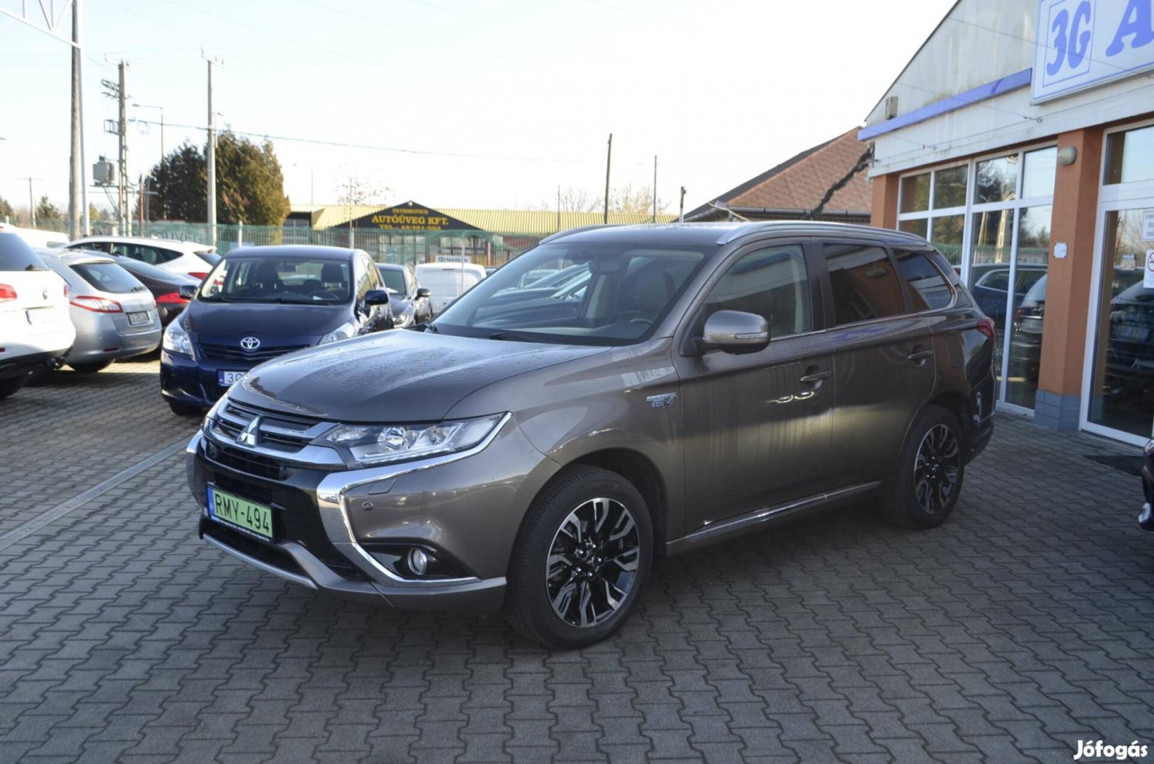 Mitsubishi Outlander 2.0 Phev Instyle Navi 4WD...