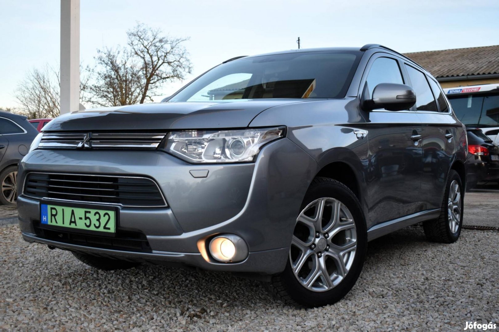 Mitsubishi Outlander 2.0 Phev Instyle Navi 4WD...