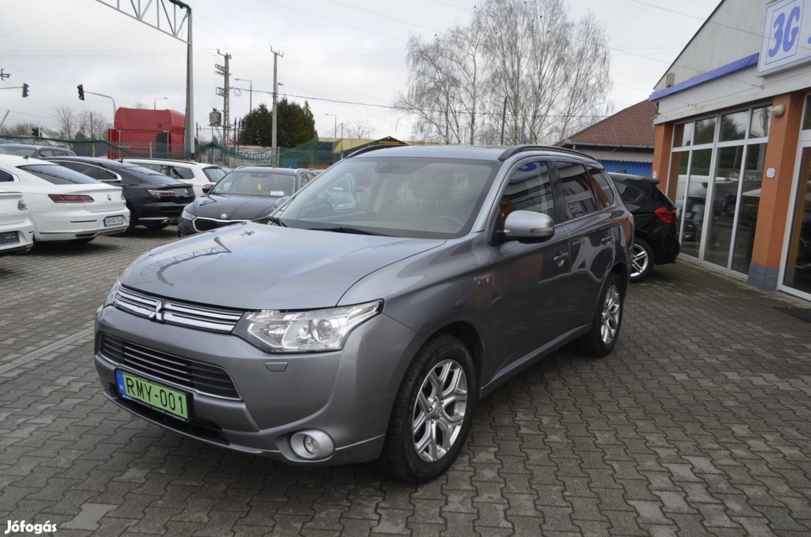 Mitsubishi Outlander 2.0 Phev Instyle Navi 4WD...