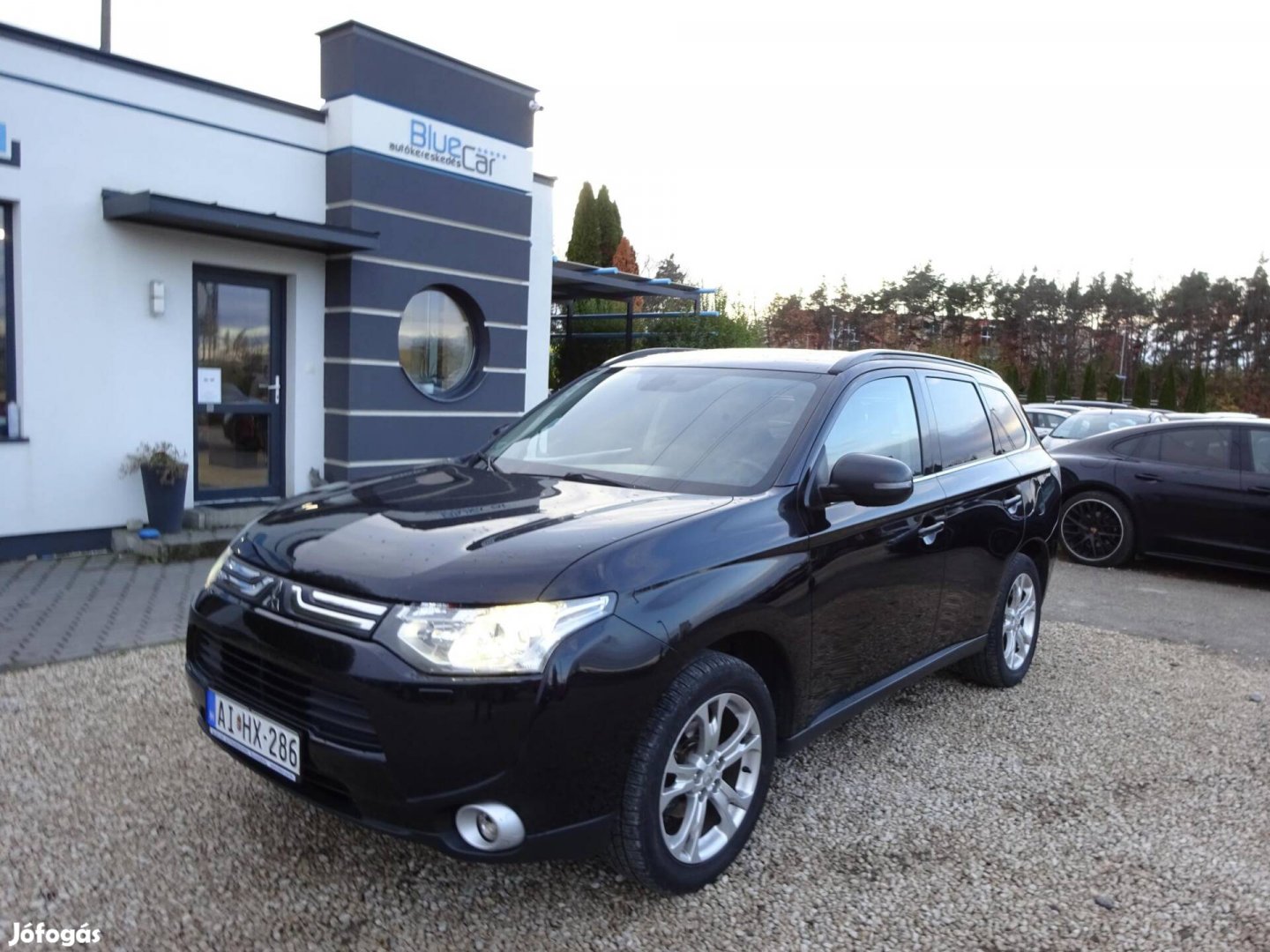 Mitsubishi Outlander 2.2 DI-D Instyle Navi 4WD...