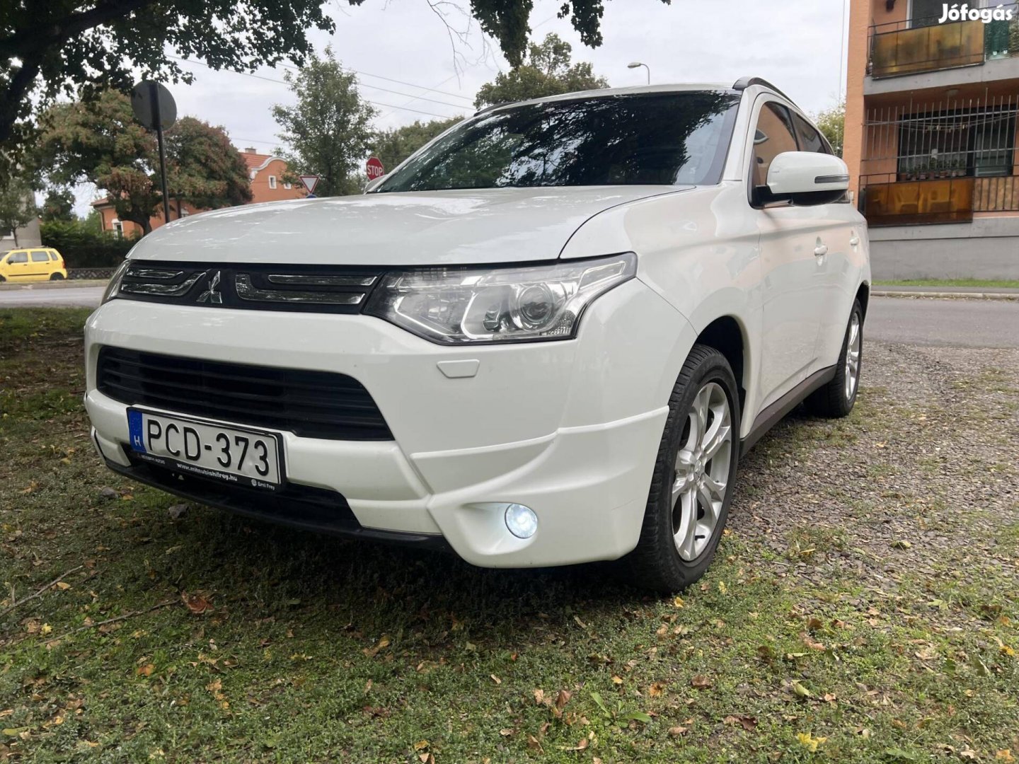 Mitsubishi Outlander 2.2 DI-D Intense Plus 4WD...