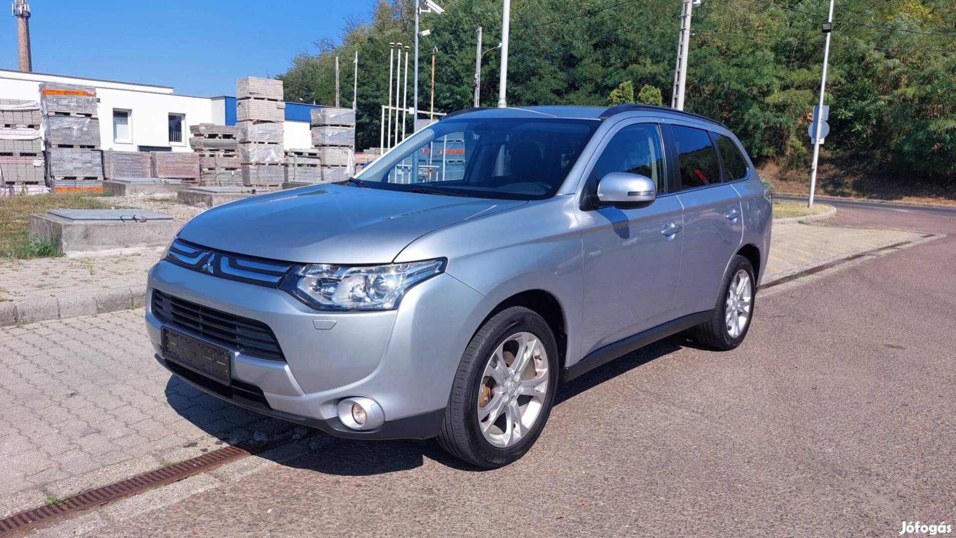 Mitsubishi Outlander 2.2 DI-D Invite 4WD 7 Fős!...