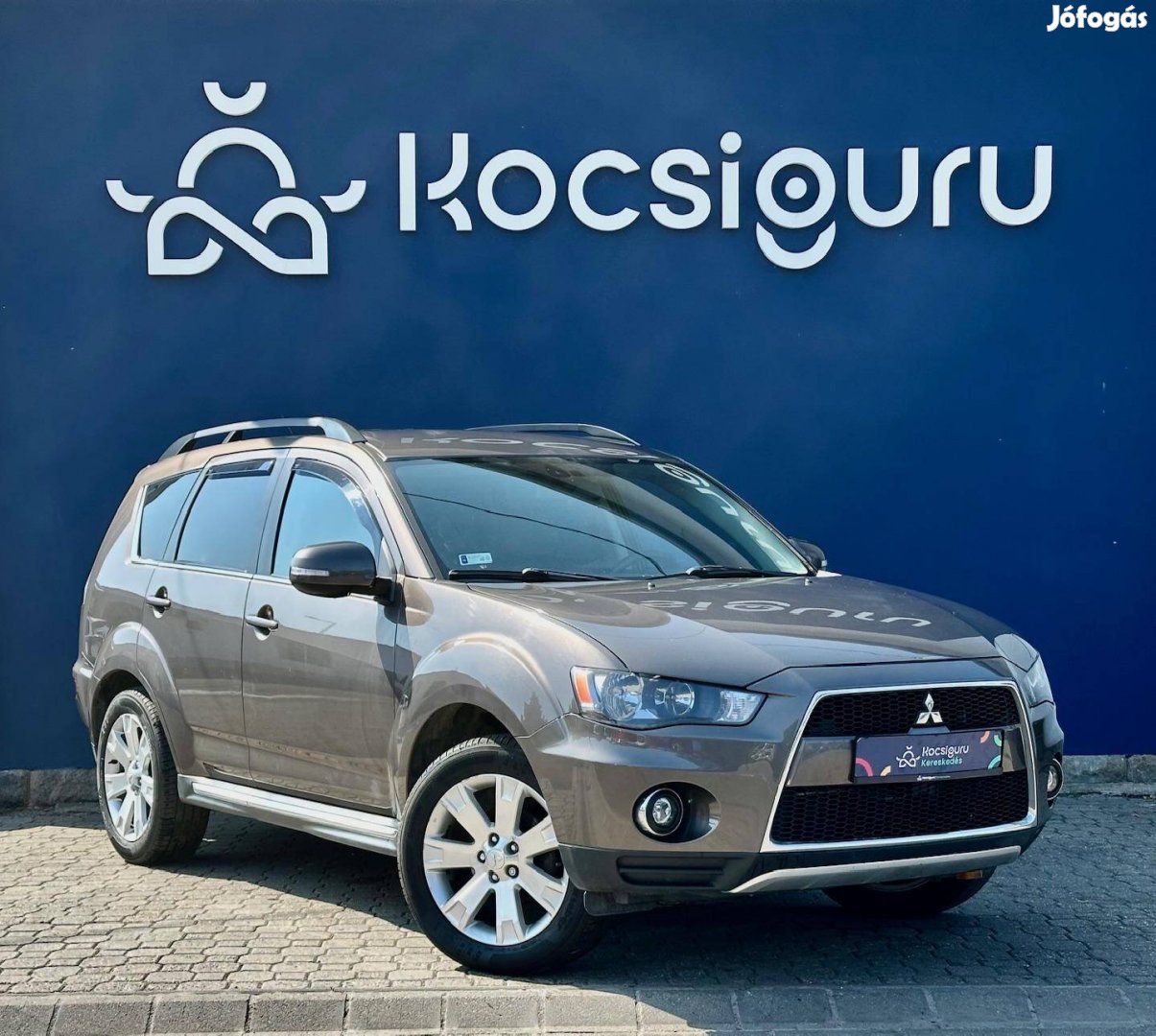 Mitsubishi Outlander 2.2 D Intense Plus 4WD / Á...