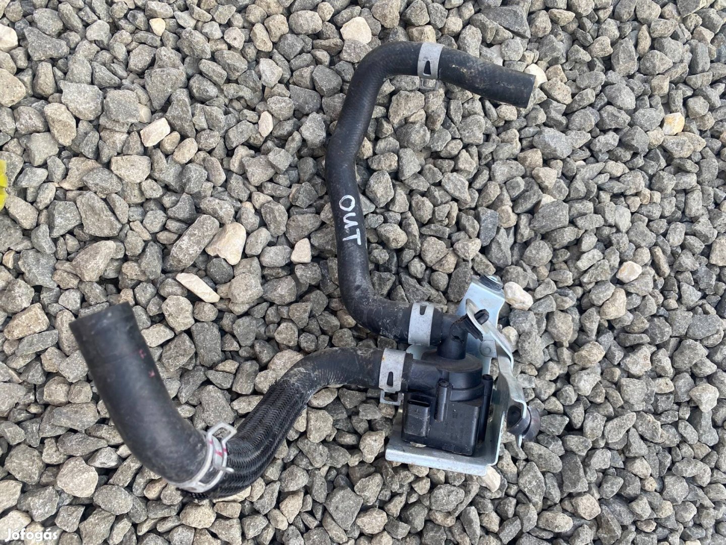 Mitsubishi Outlander elektromos vízpumpa