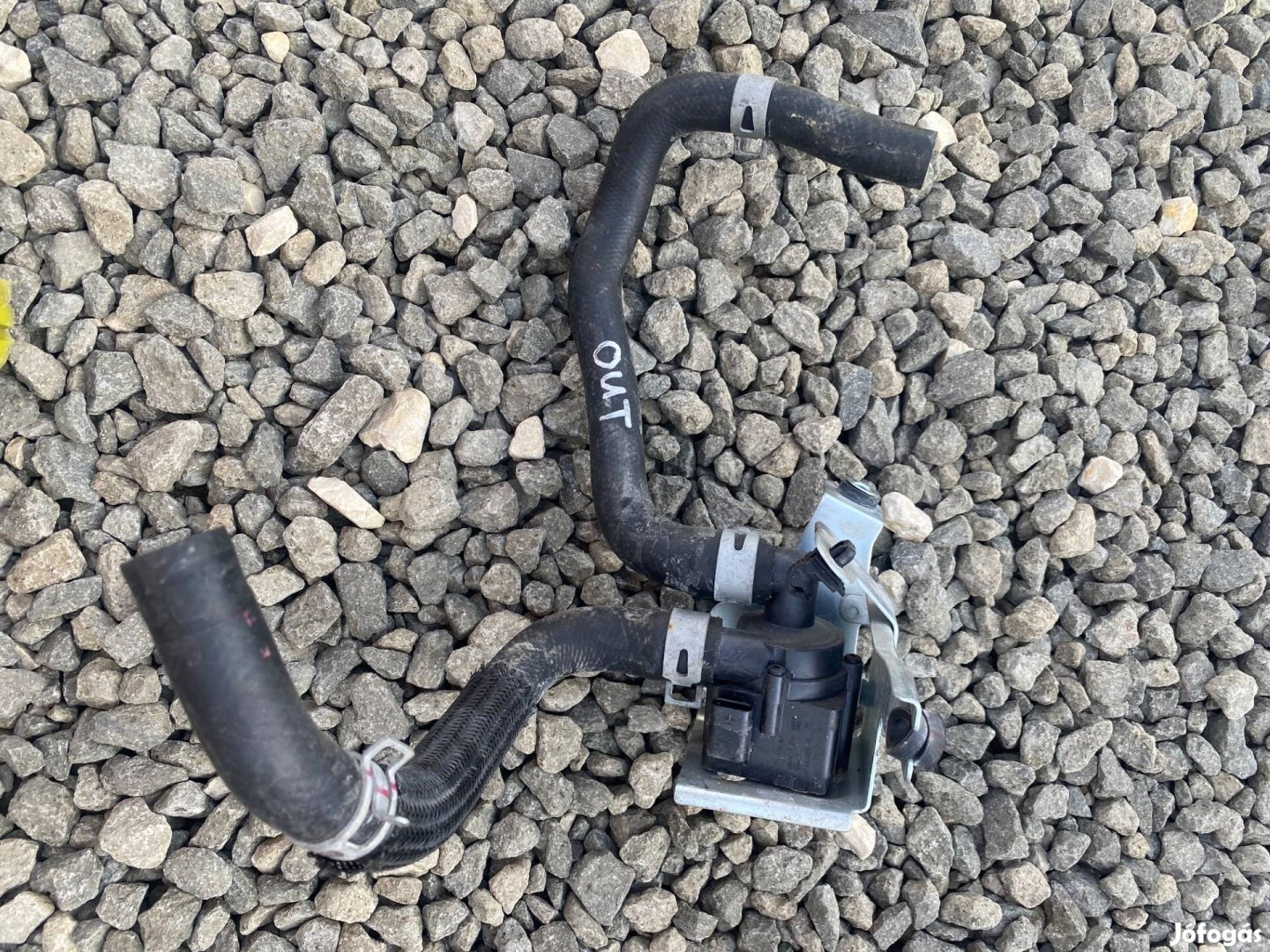 Mitsubishi Outlander elektromos vízpumpa