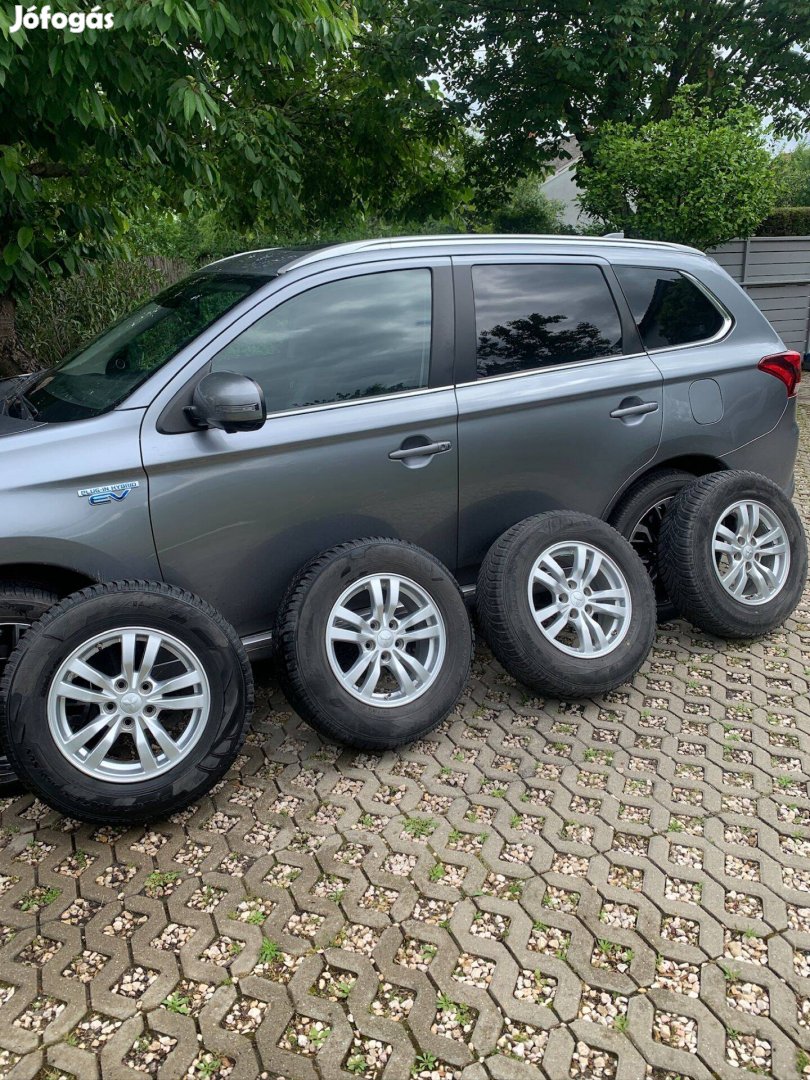 Mitsubishi Outlander téli kerék garnitúra szép állapotban gyári
