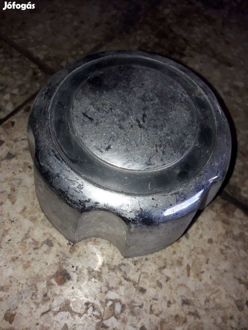 Mitsubishi Pajero Felni Kupak