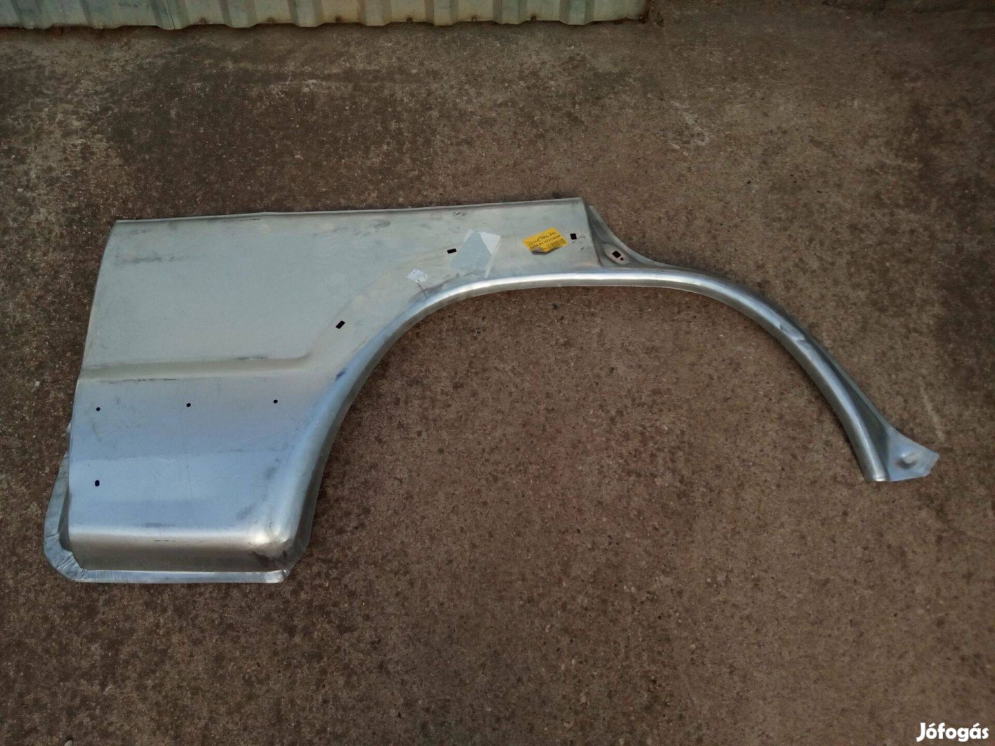 Mitsubishi Pajero II 1992-1998 hátsó sárvédő javító elem