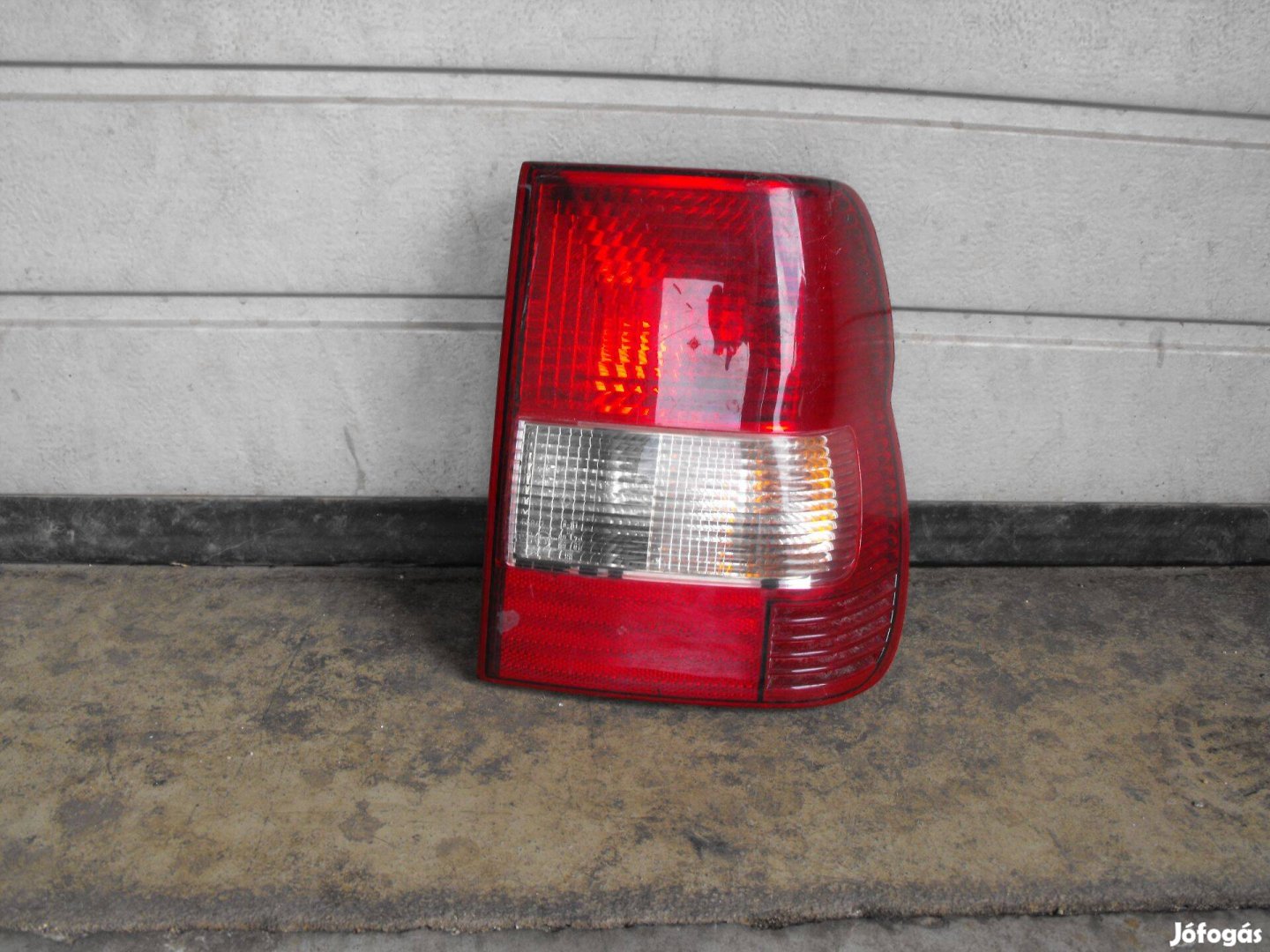 Mitsubishi Pajero Pinin jobb hátsó lámpa 1998-2007 28710202