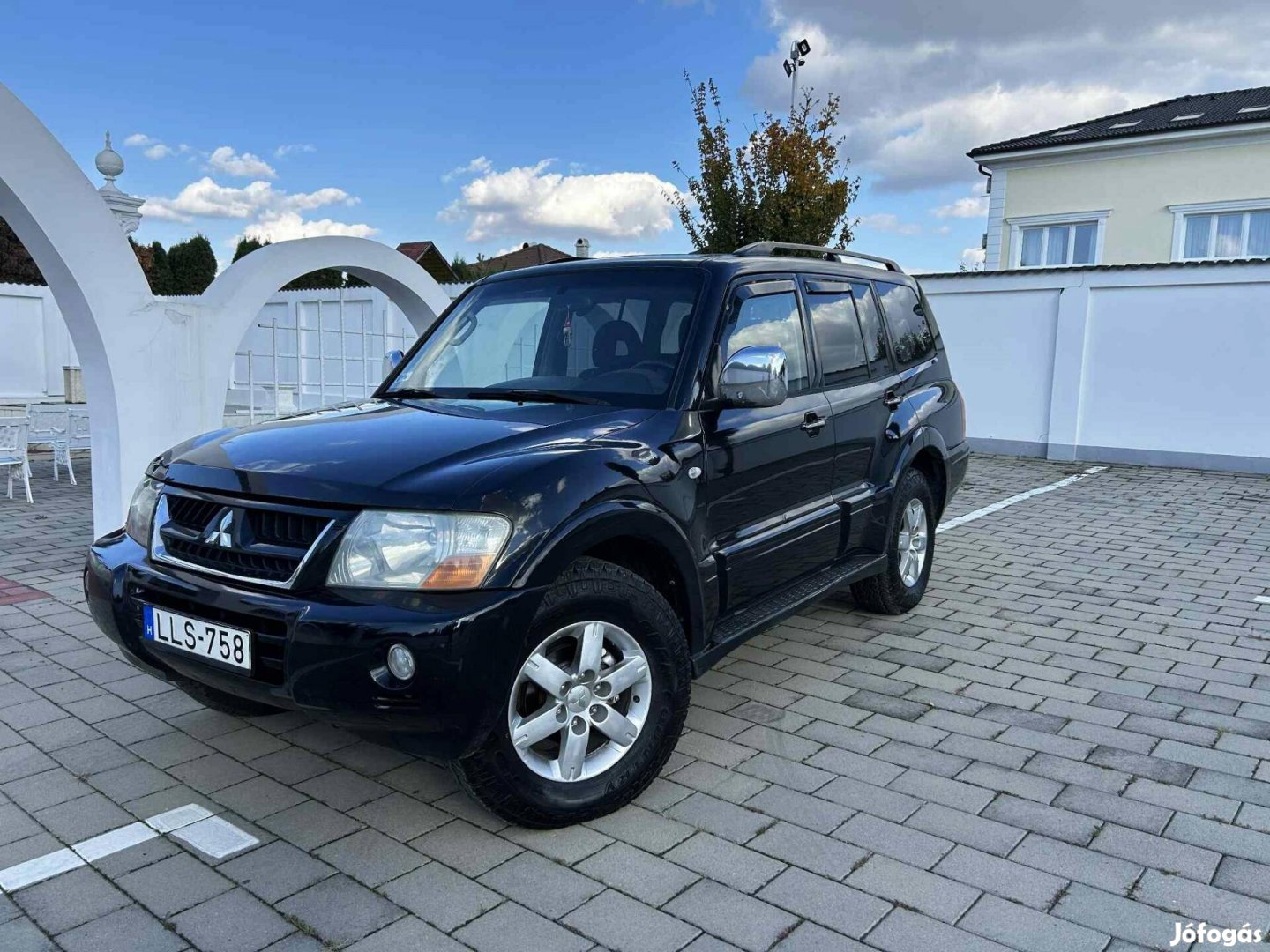 Mitsubishi Pajero Wagon 3.2 DI GLS Leather (Aut...