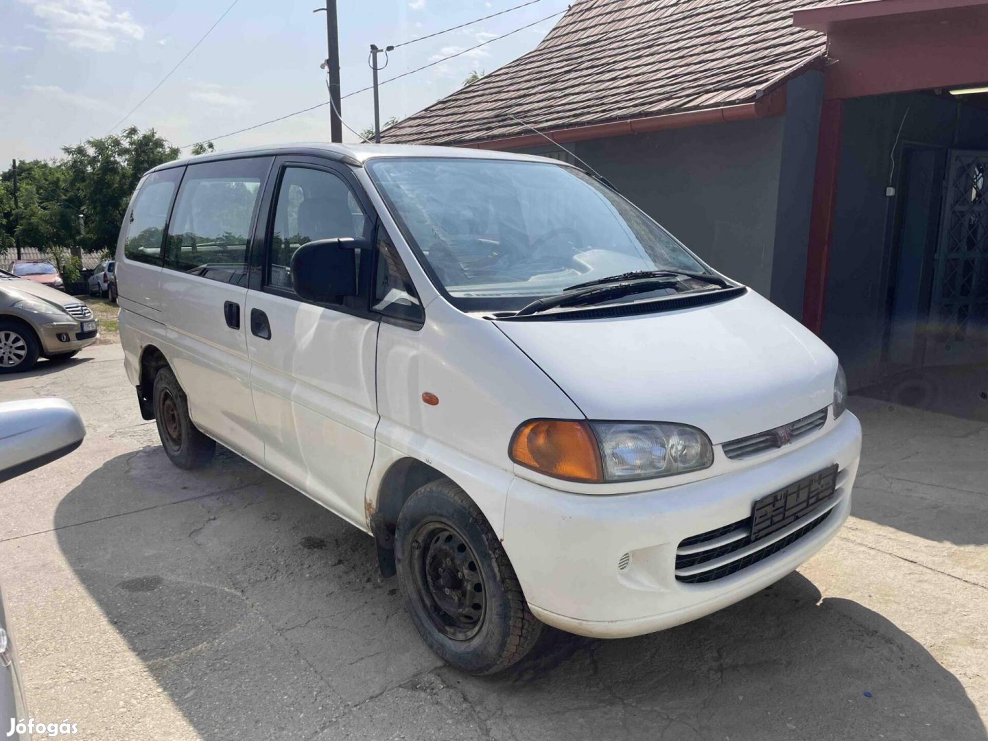 Mitsubishi Space Gear 2.0 GLX