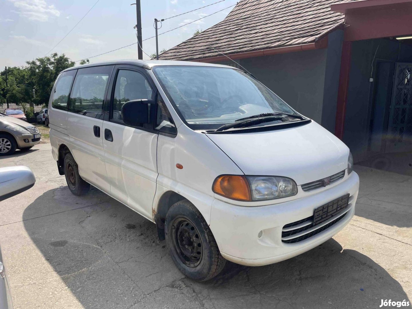 Mitsubishi Space Gear 2.0 GLX