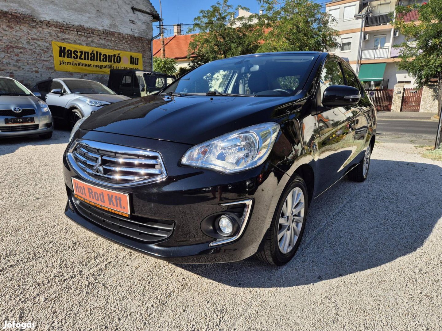 Mitsubishi Space Star 1.2 Mivec Intense //Attra...