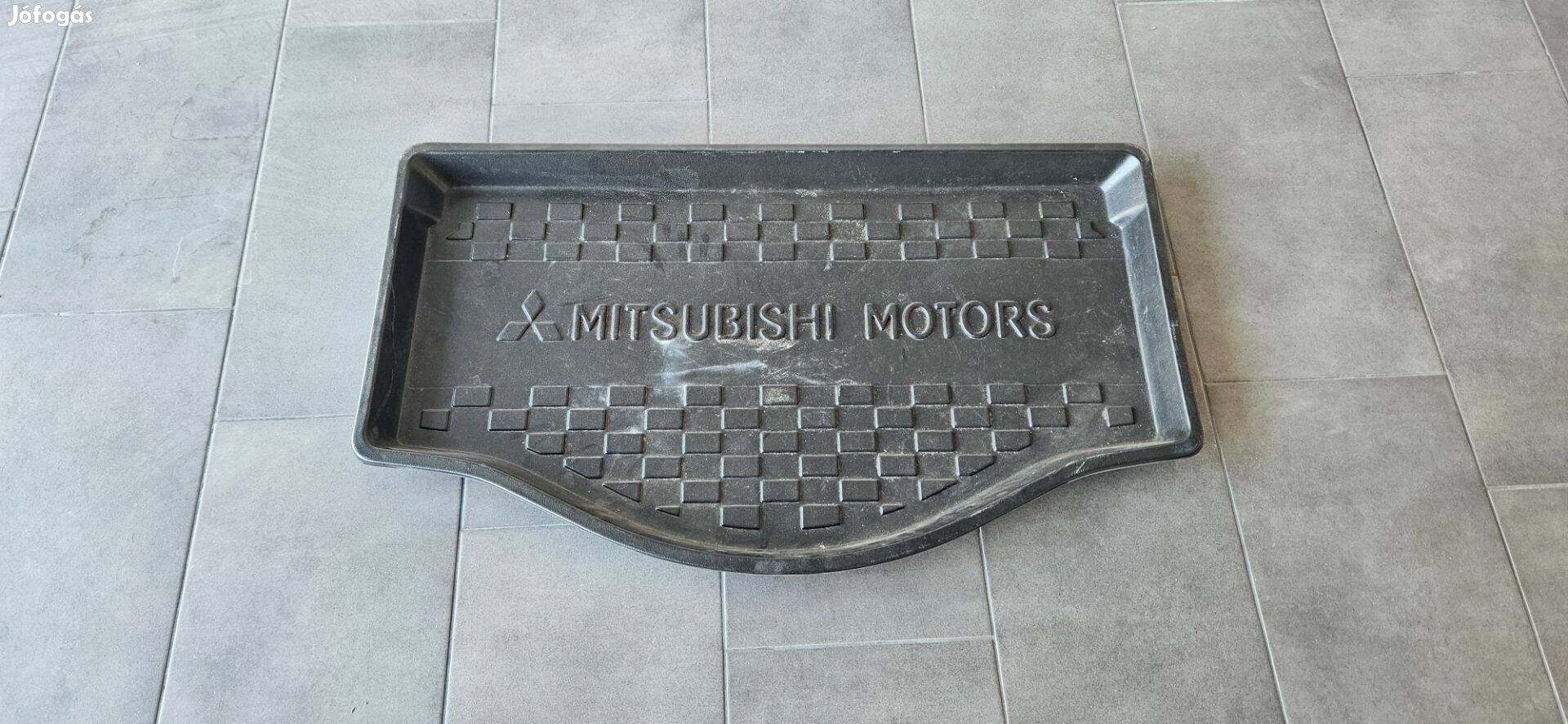 Mitsubishi Space Star csomagtértálca csomagtér alsó burkolat