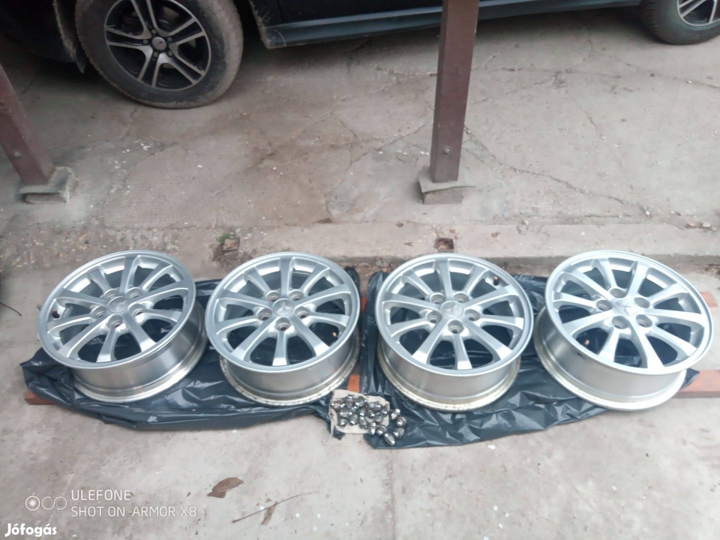 Mitsubishi alufelni 16"