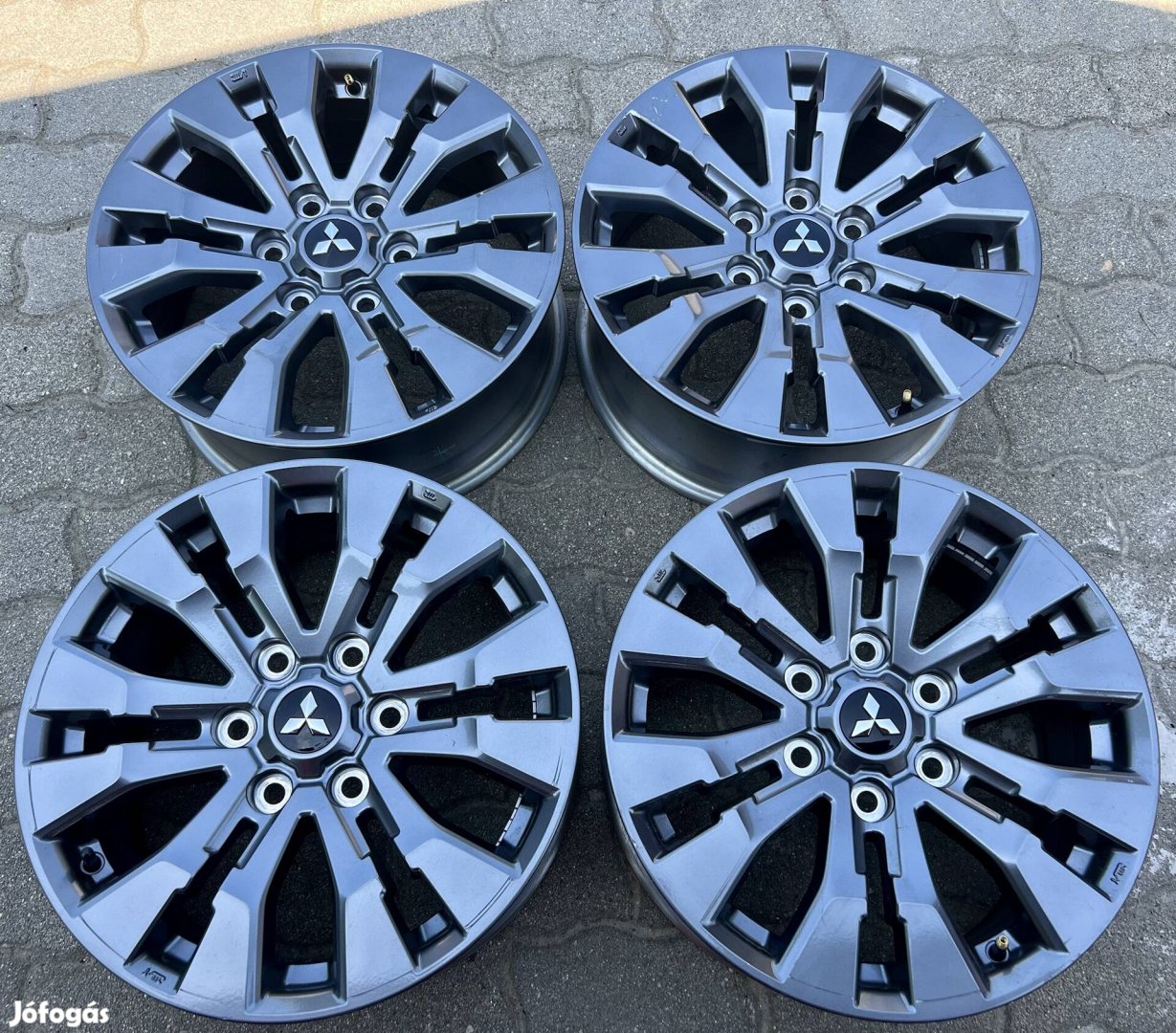 Mitsubishi alufelni 18" 6x139.7 0km! Pajero L200 alufelni 18"