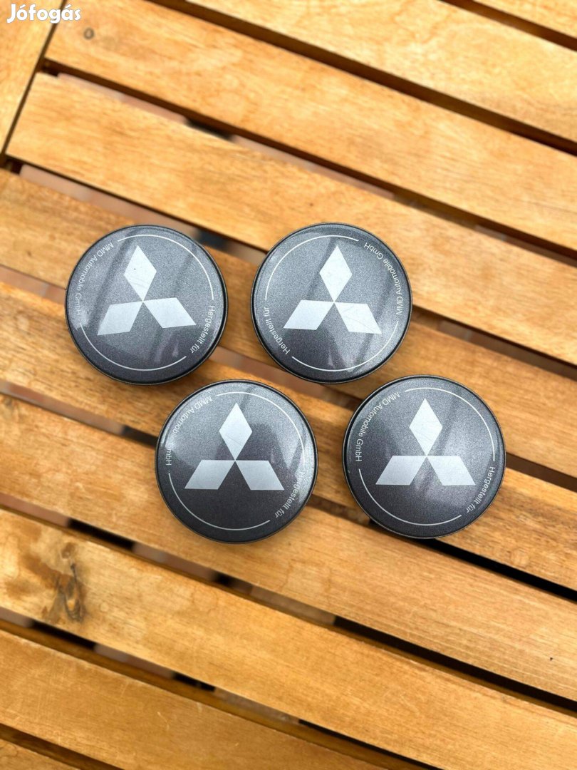 Mitsubishi alufelni közép kupak 60 mm szürke